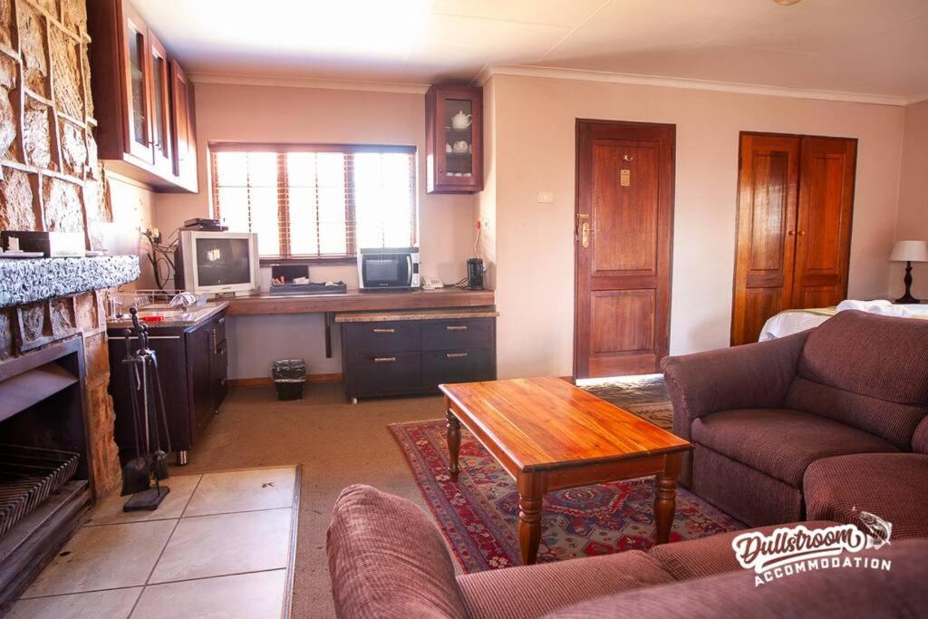 Duckling Cottage - Housity