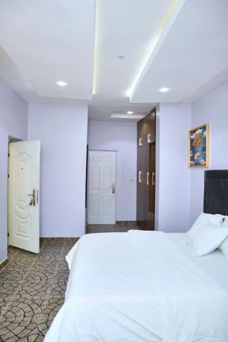Lush Meadows Apartments - Housity