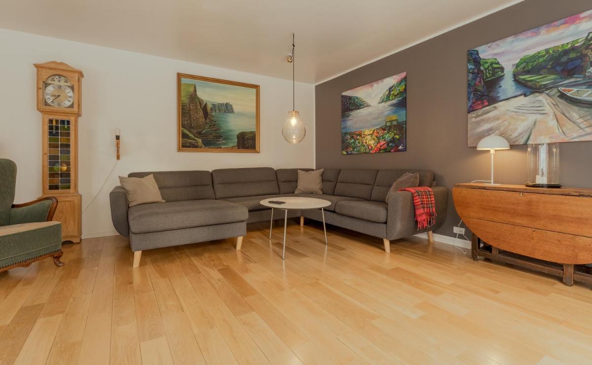 Spacious / 3 BR house / Nature - Housity