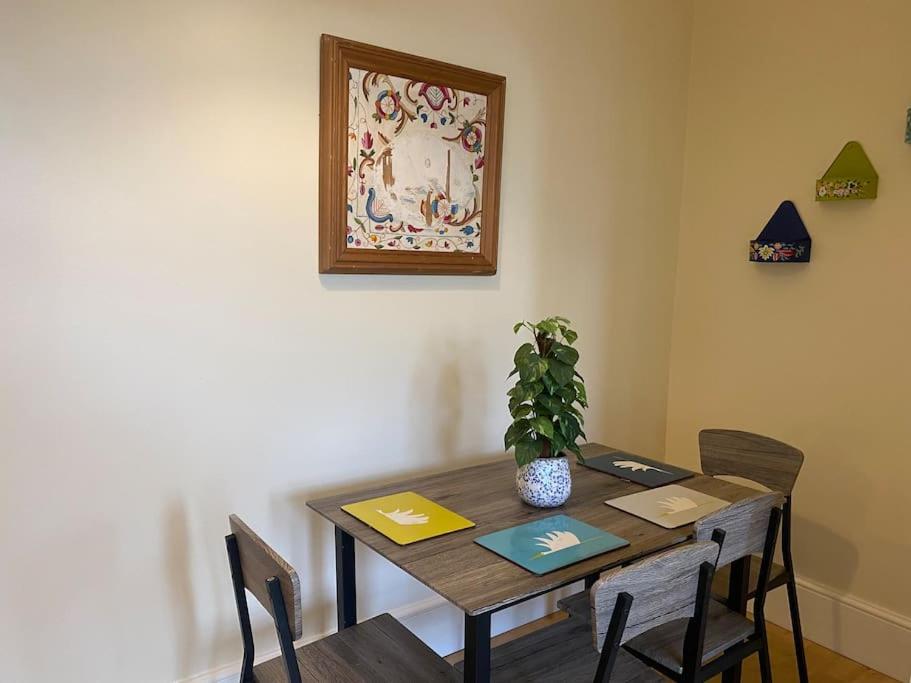 Large Bright apartment - Housity