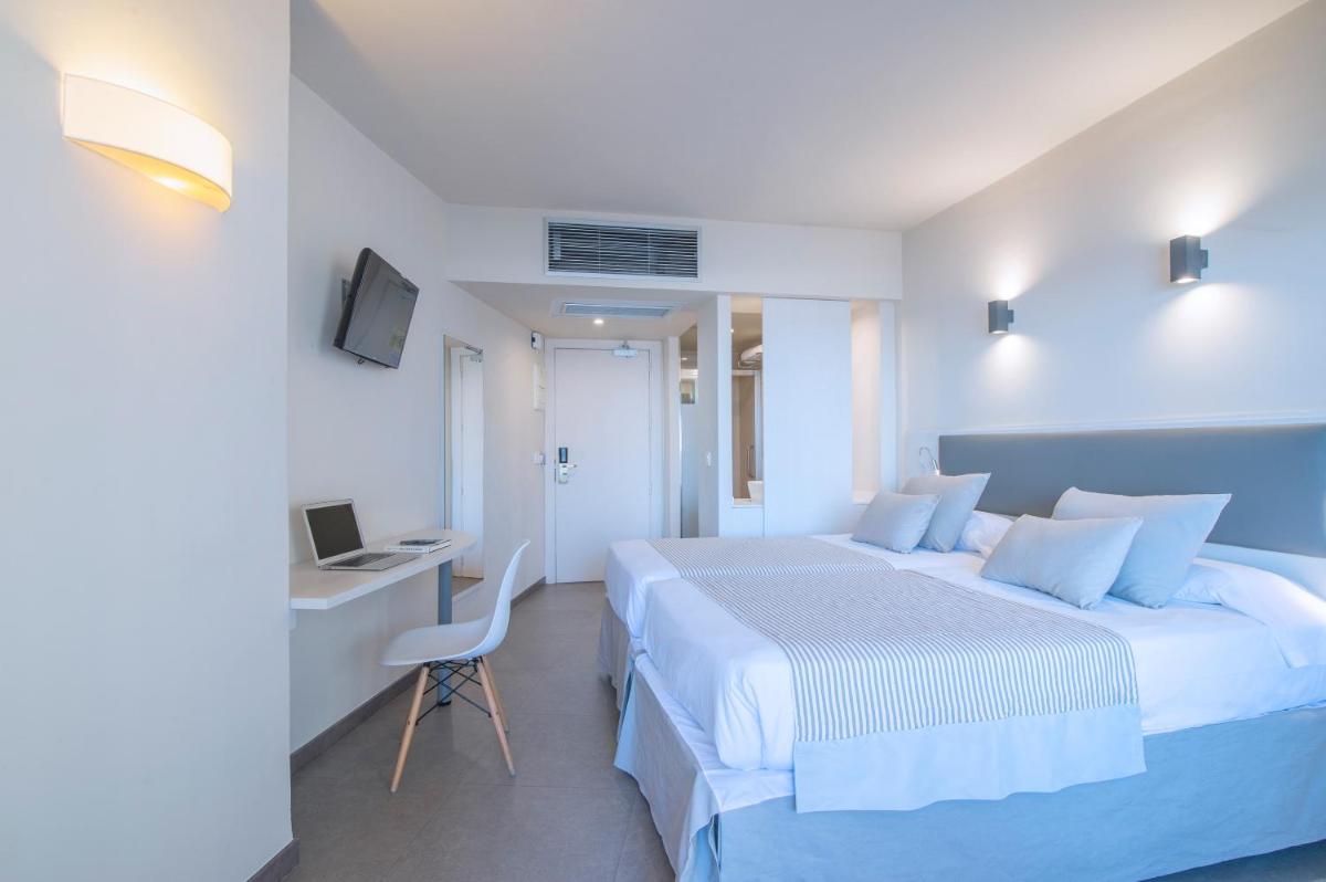 Hotel El Puerto by Pierre Vacances - Housity