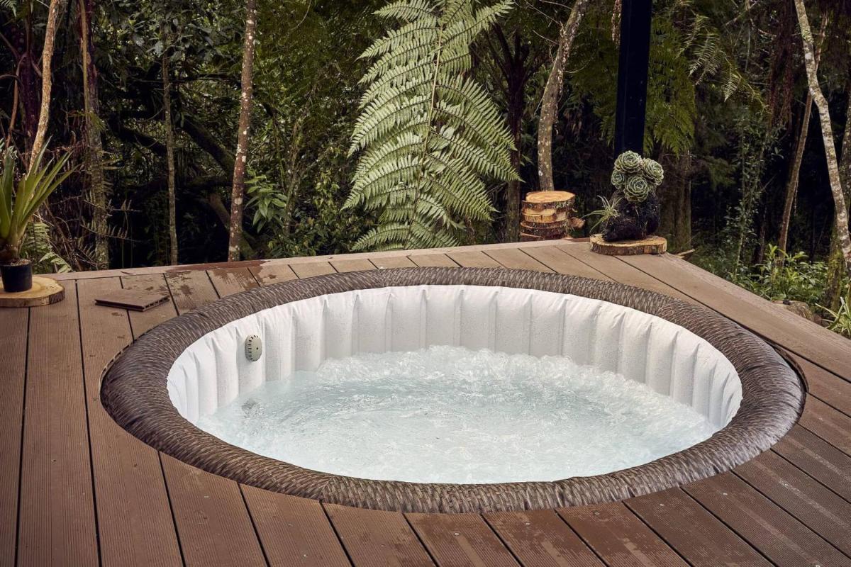 Suitetrails - Santa Elena De Lujo Con Jacuzzi Y Fogata
