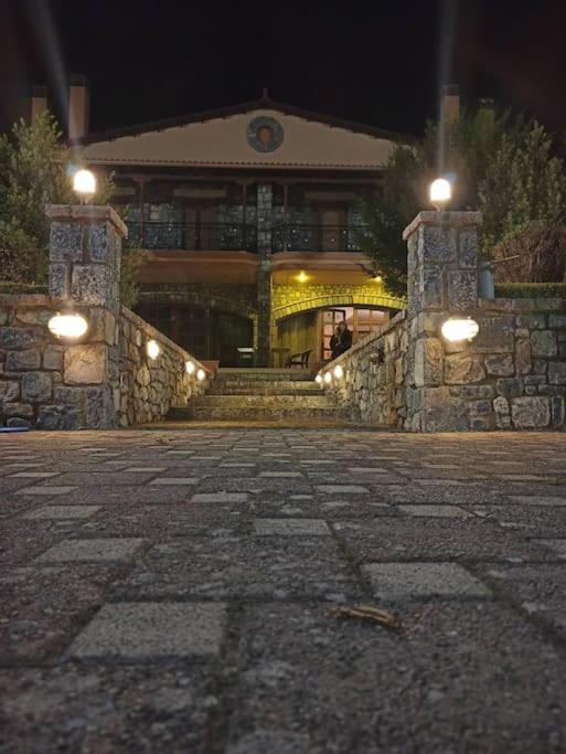 VILLA ΚΟΡΑΛΙΑ - Housity