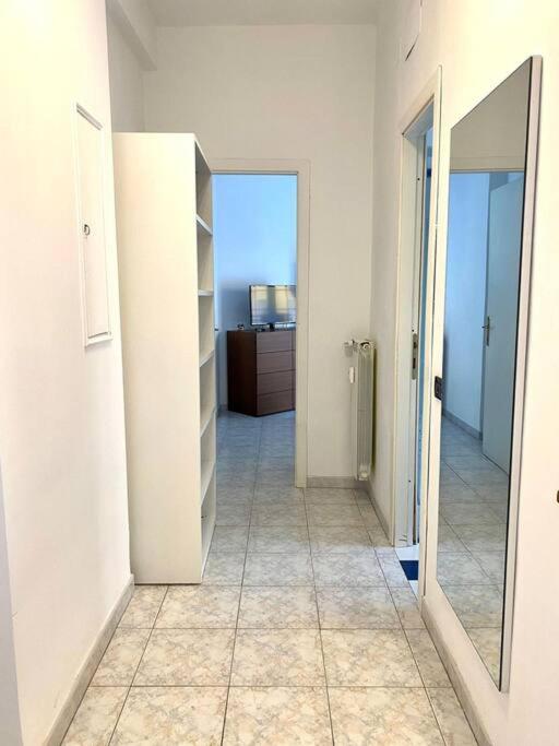 Marcos house Roma metro A - Housity