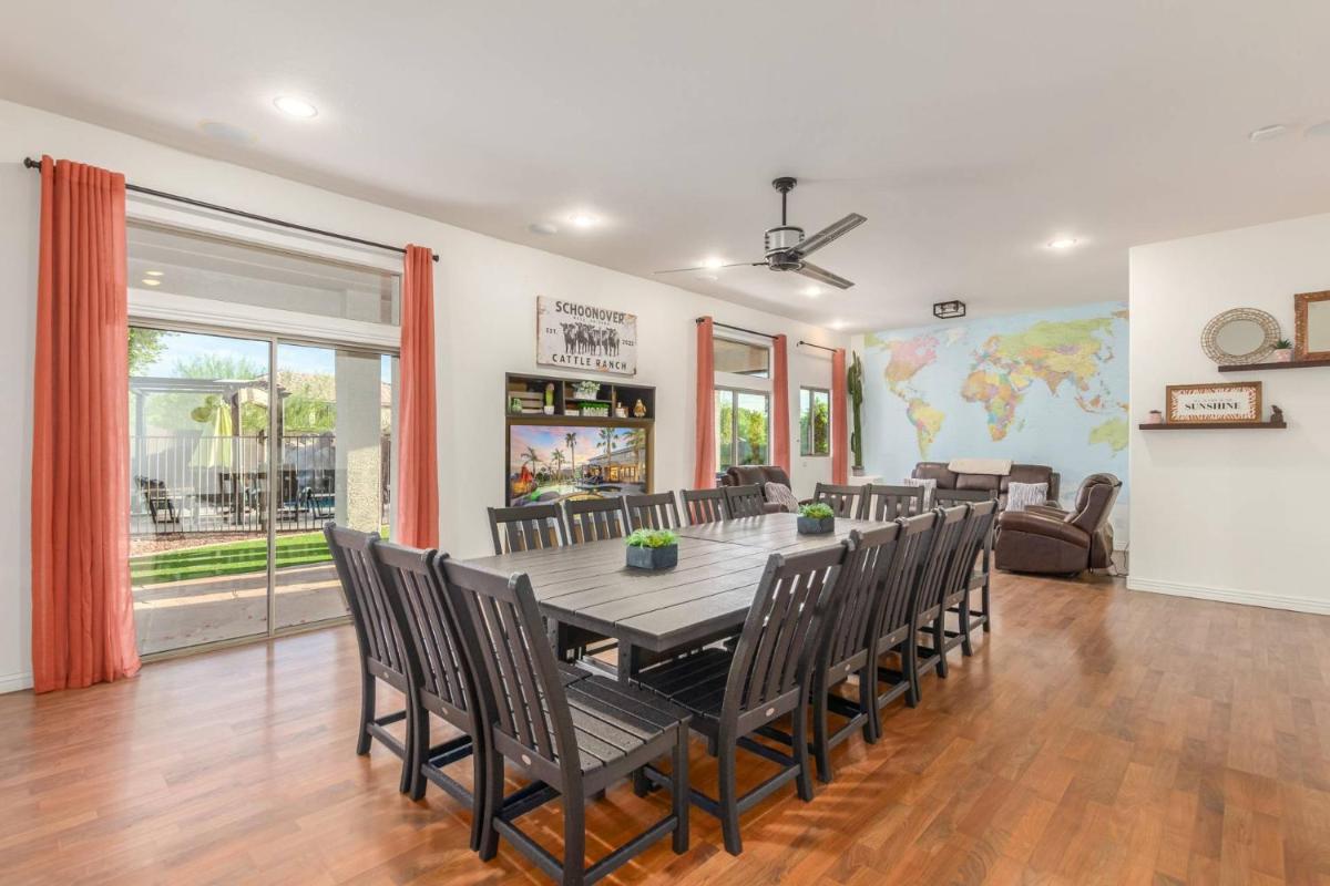 Leland Luxury - Housity