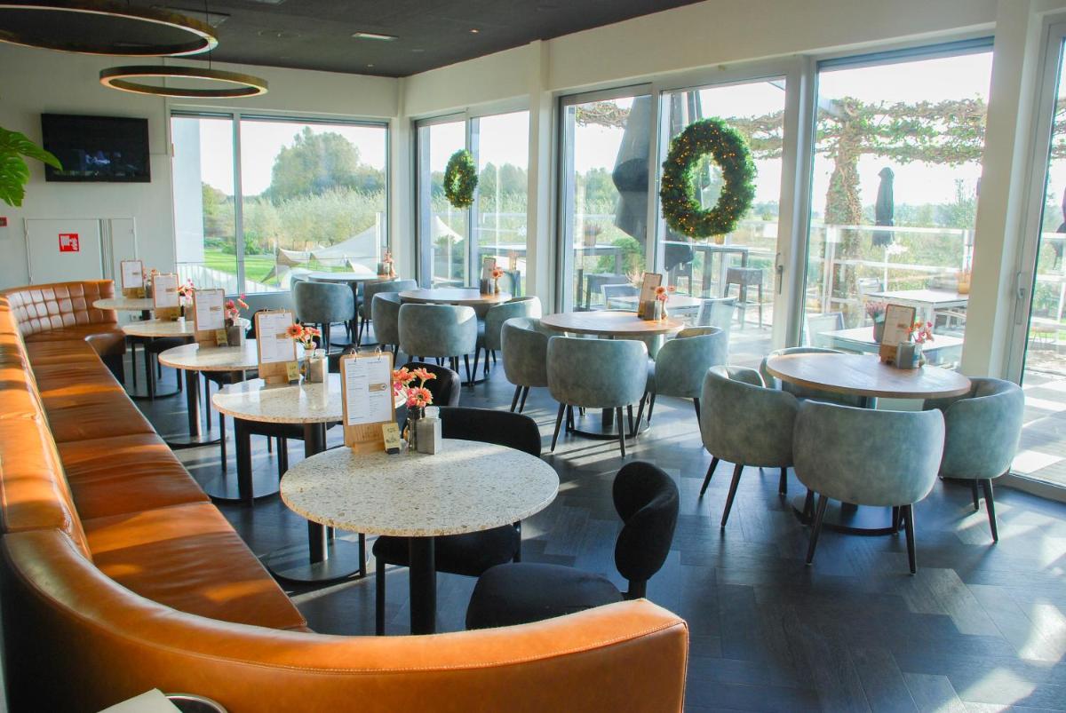 Van der Valk Hotel ARA Zwijndrecht - Housity