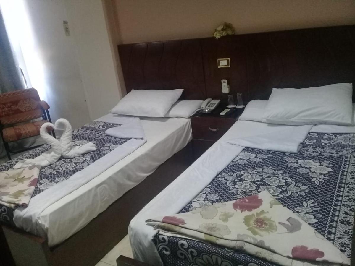 King Akhenaton Hotel - Housity