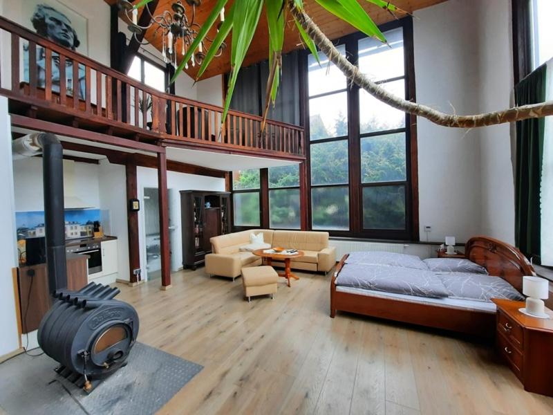 Ferienwohnung Altes Künstleratelier Weimar - Housity