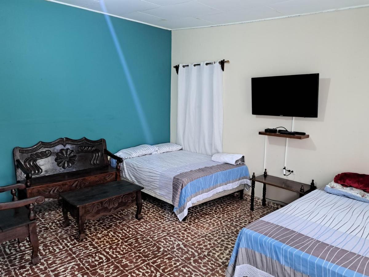 Suitetrails - Hostal Lima Verde