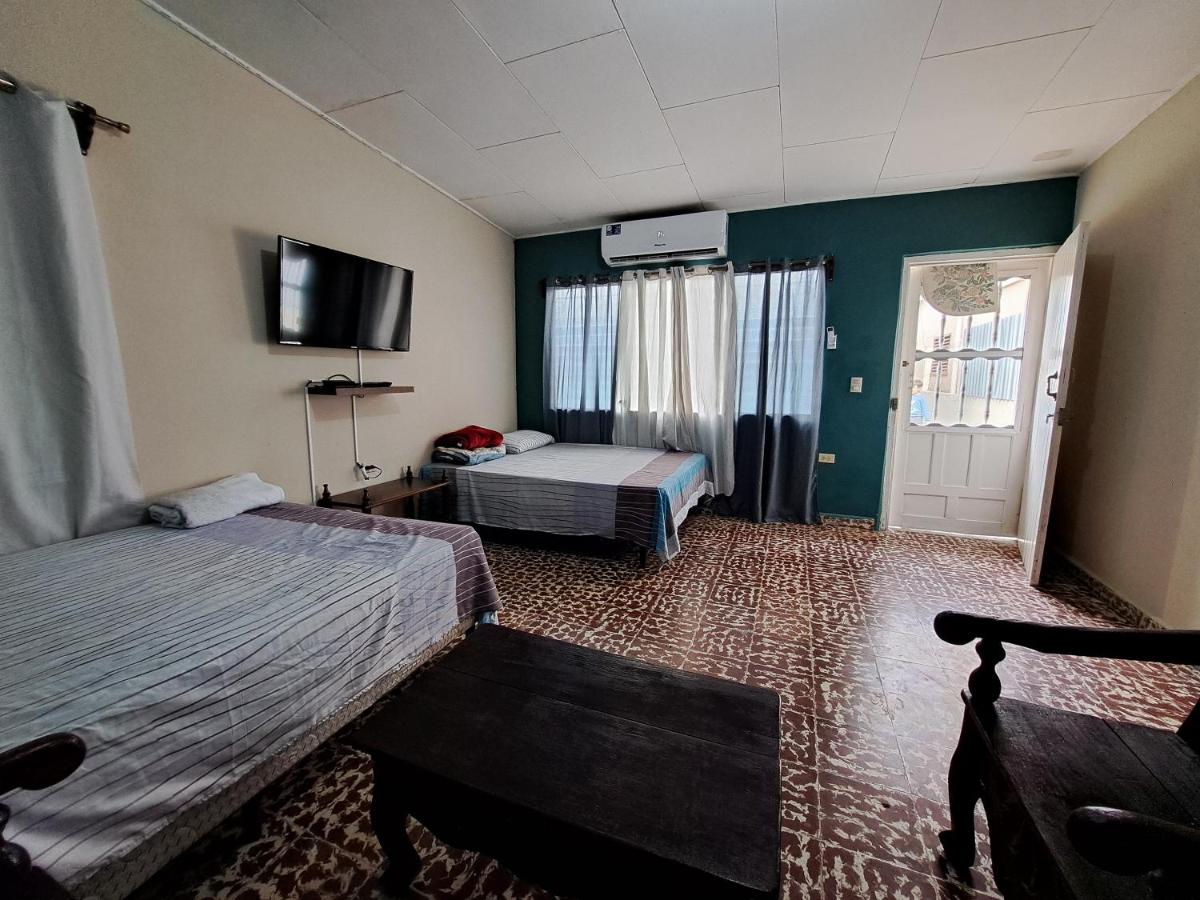 Suitetrails - Hostal Lima Verde