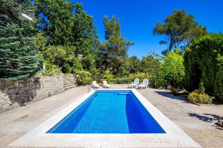 Catalunya Casas Mountain Escape with stunning views 40 km to Barna! - Housity