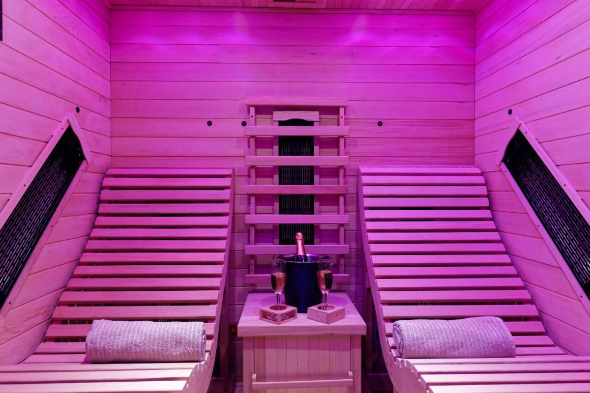 Romance Spa Nuit D'amour - Housity