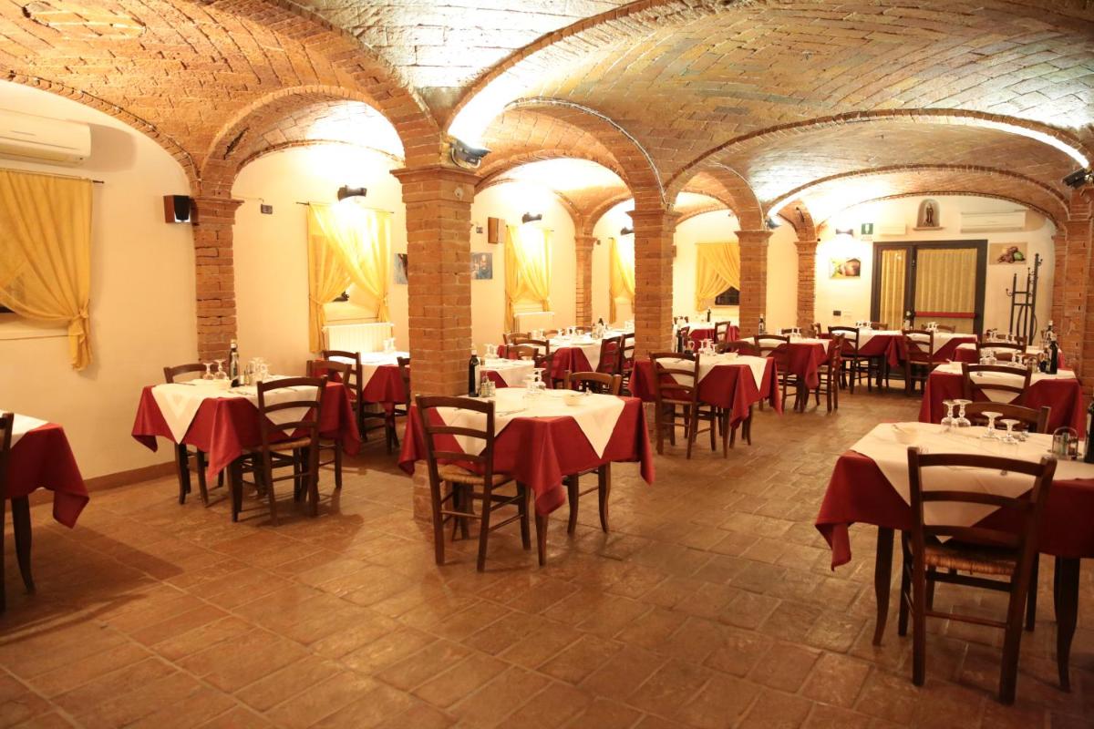 Albergo Da Ca' Vecia - Housity