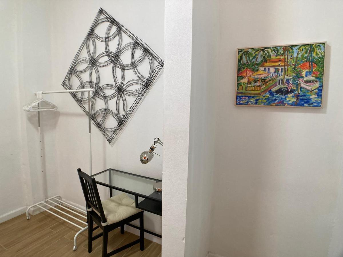 Casa Blanca - Housity