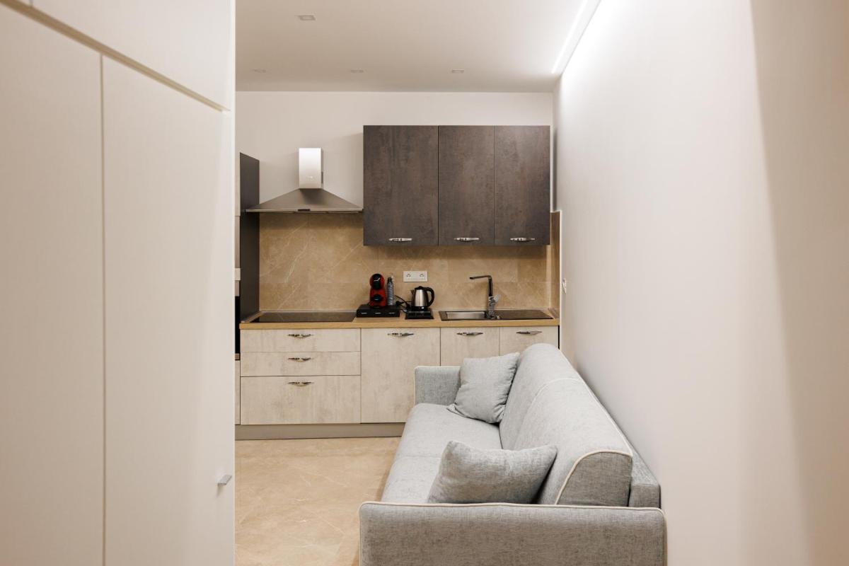 Next To Sea - Housity