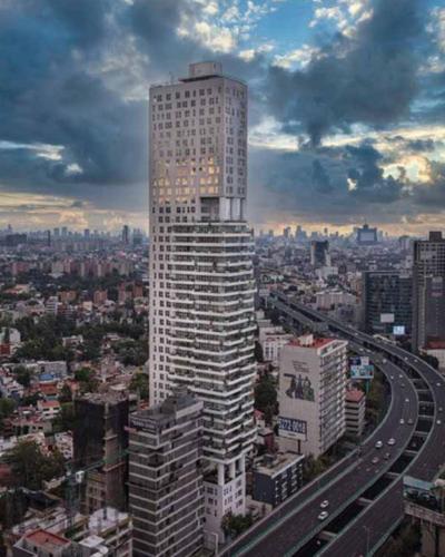 Beautiful City View Apartment - 36th floor - Housity