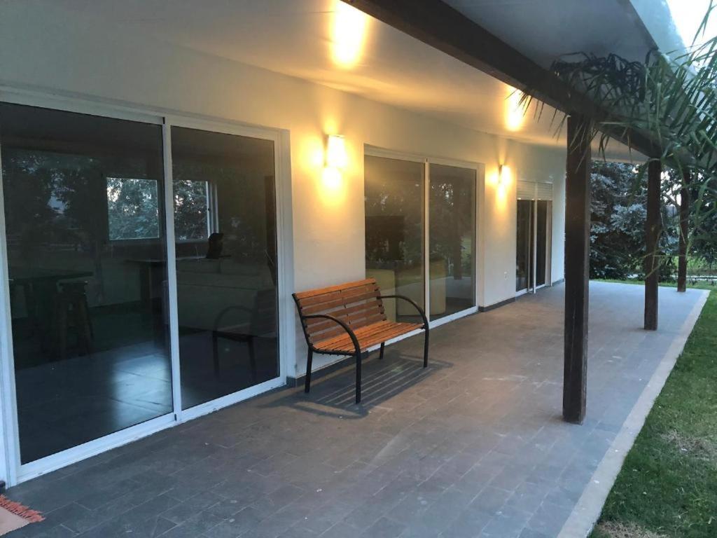 Casa muy iluminada con piscina - Altos Arrayanes - Housity