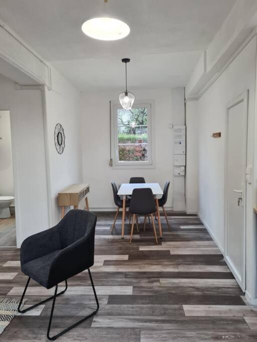 Superbe appartement 3 pièces en centre ville - Housity