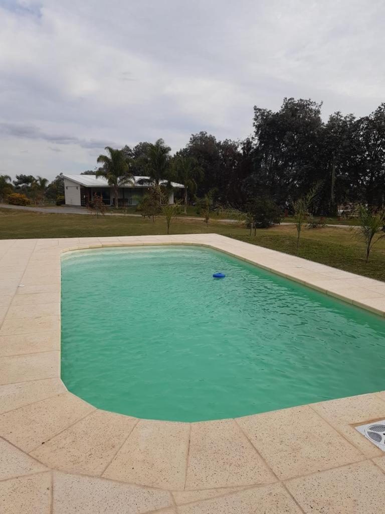 Casa muy iluminada con piscina - Altos Arrayanes - Housity