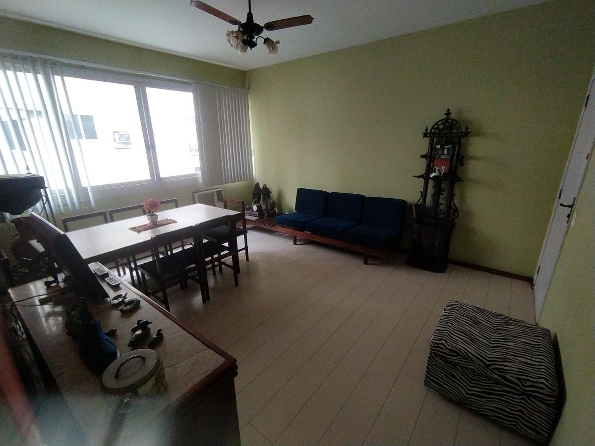 Regis House - Housity