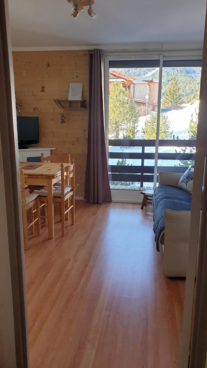Studio cabine vue sur pistes - Hizvo