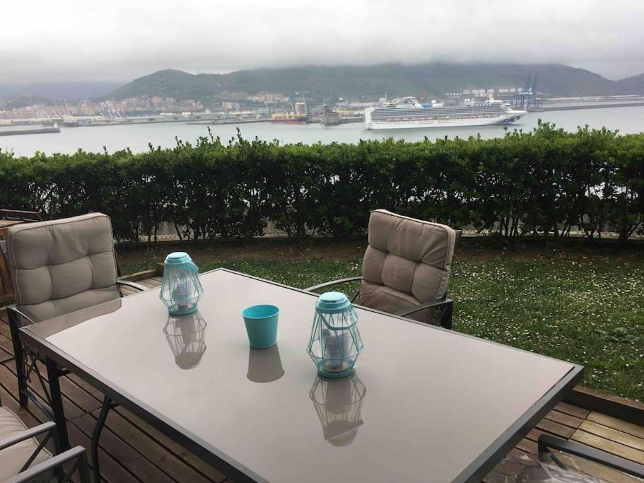 Flat with 160m of Garden Sea Views Bilbao-Getxo - Housity