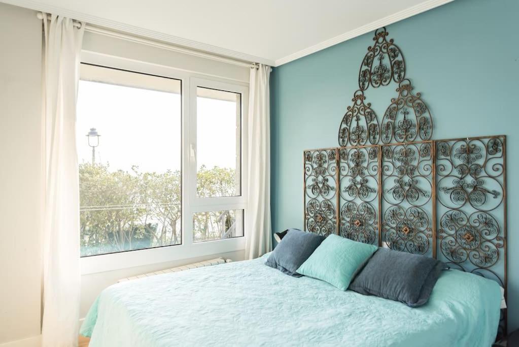 Flat with 160m of Garden Sea Views Bilbao-Getxo - Housity