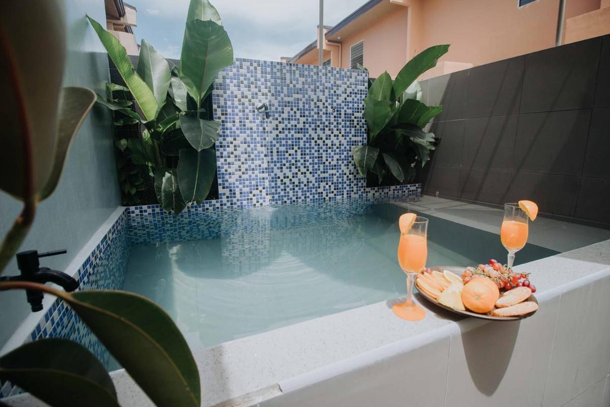 Balai ni AA with small pool, outdoor bar and dining - Housity
