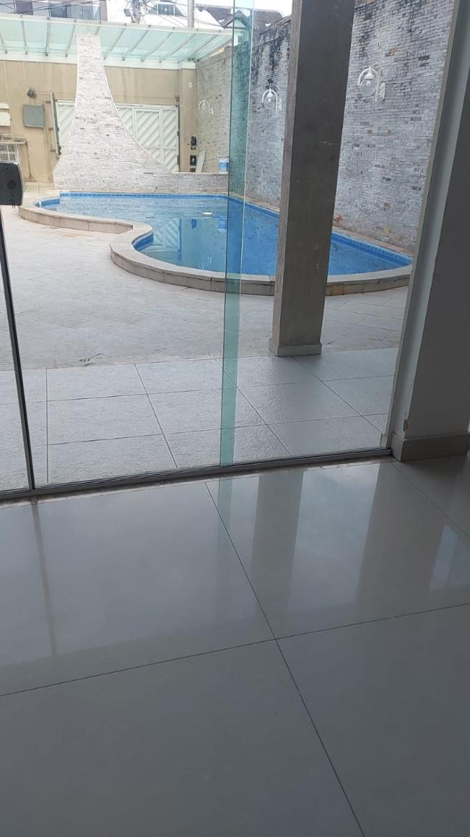 Giga House - Housity