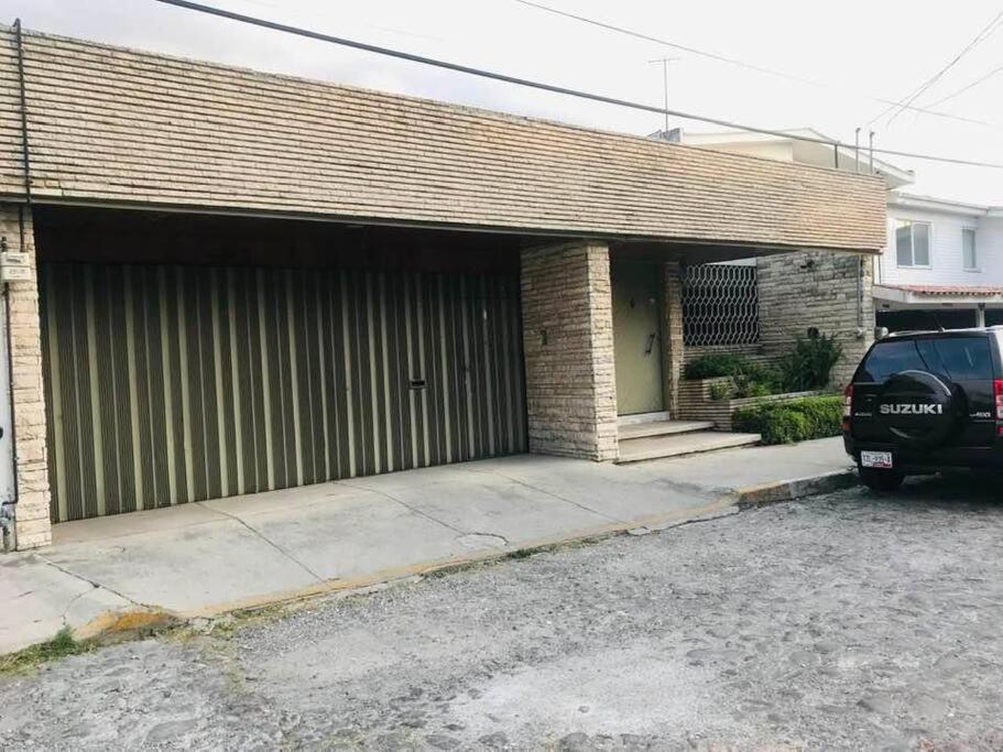 Habitación en casa particular en la mejor zona de Puebla! - Housity