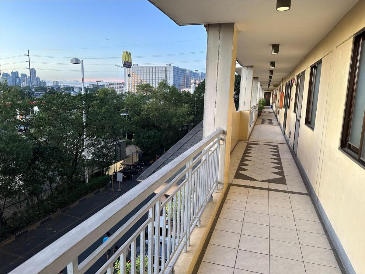 East Ortigas Mansions by MA - Housity
