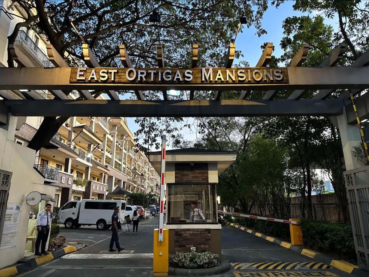 East Ortigas Mansions by MA - Housity