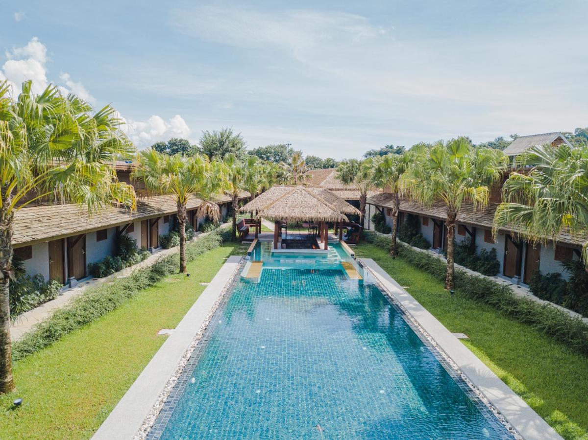 Suitetrails - Malabar Pool Villa Phuket