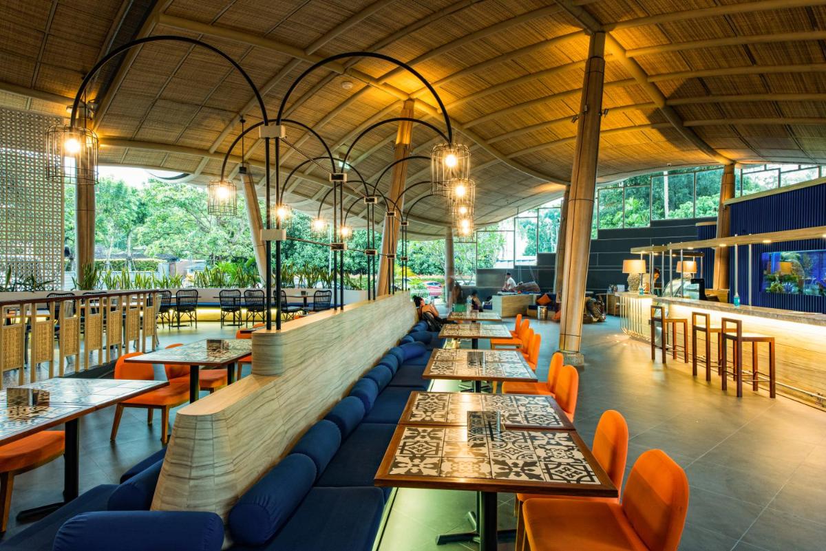 Holiday Style Ao Nang Beach Resort, Krabi - Housity
