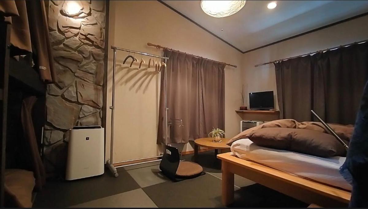 Hakuba Kaze no Ko - Housity