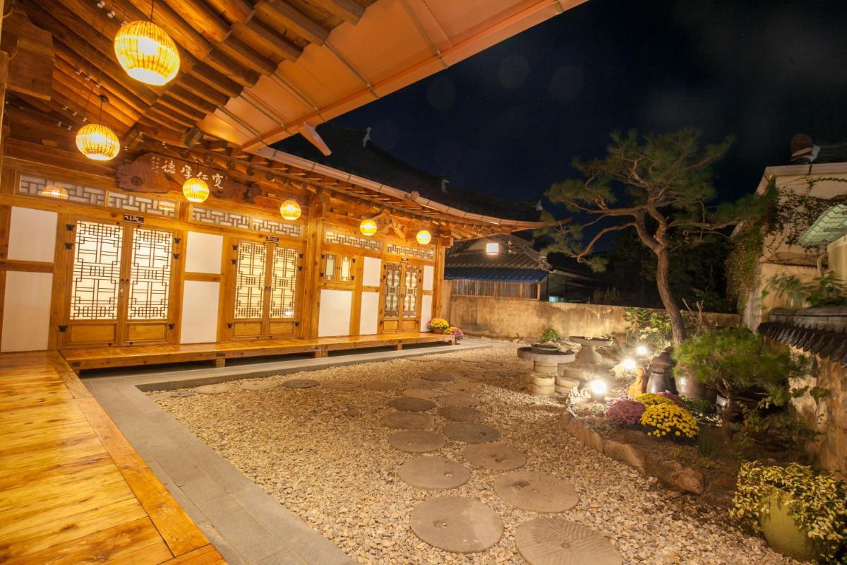 Samlockhon Hanokstay - Housity
