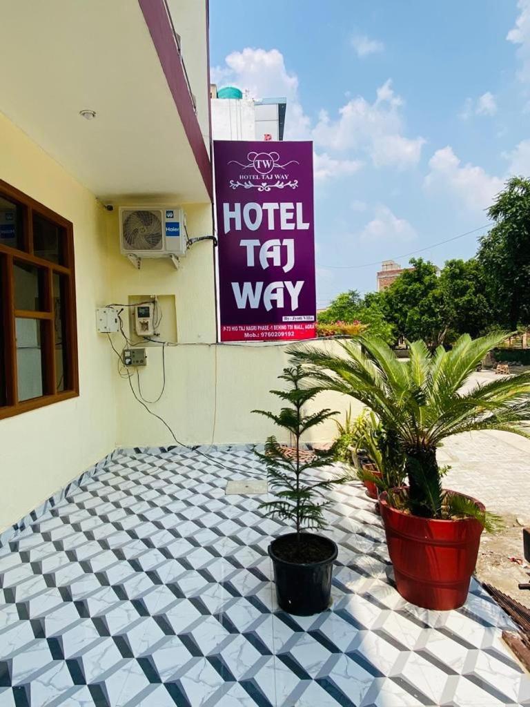 Hotel Taj Way by Jyoti Villa By WB Inn - Hizvo