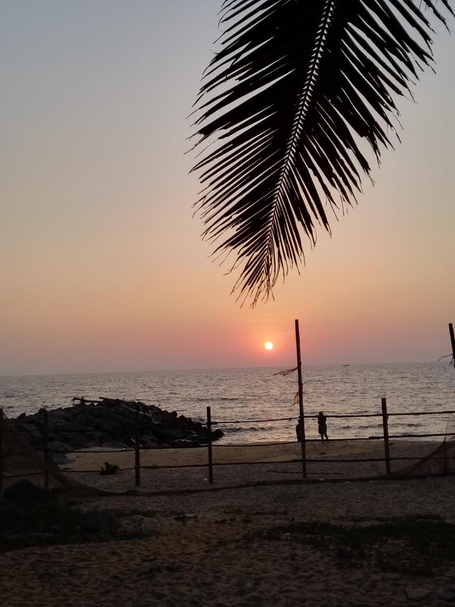 V3 Stay beach home - Housity