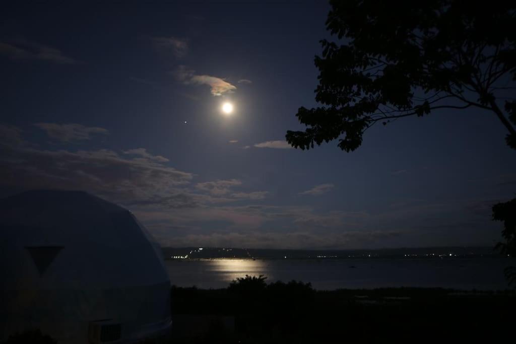 Tranquil Retreat Dome Glamping with Hotspring Dipping pool - Breathtaking View - Housity