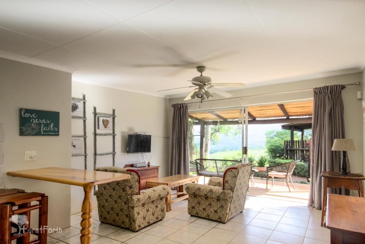 Granny Dot's Country Spot - Housity