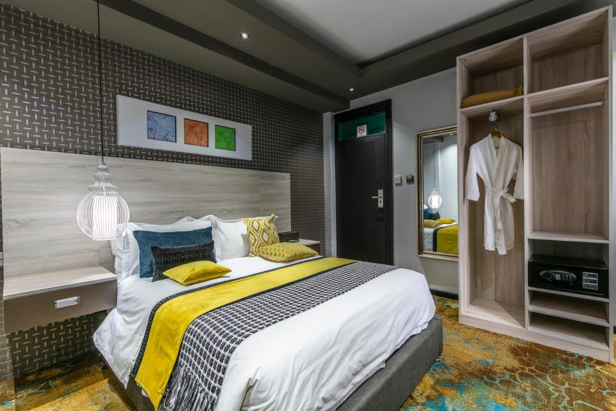 Madamz Bed & Breakfast - Housity