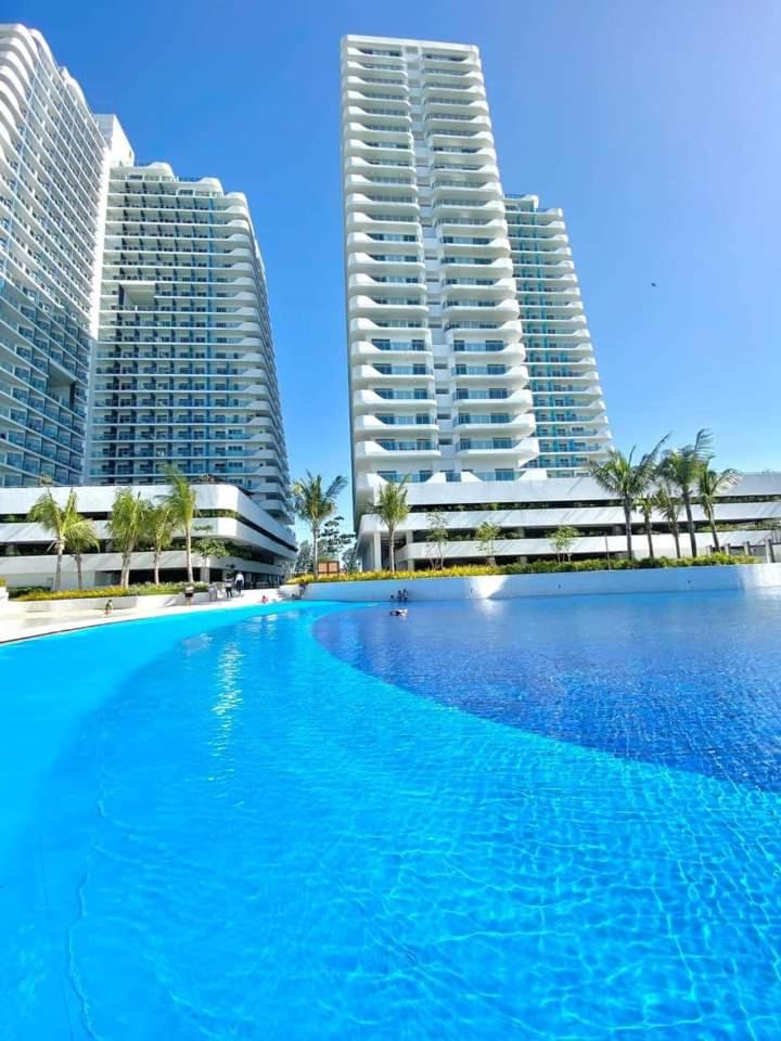 La Belle's Haven in Azure North - Housity