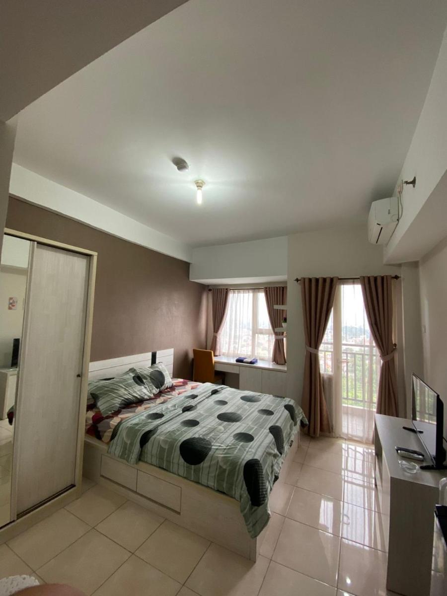 Boy sewa apartemen 4,5 - Housity