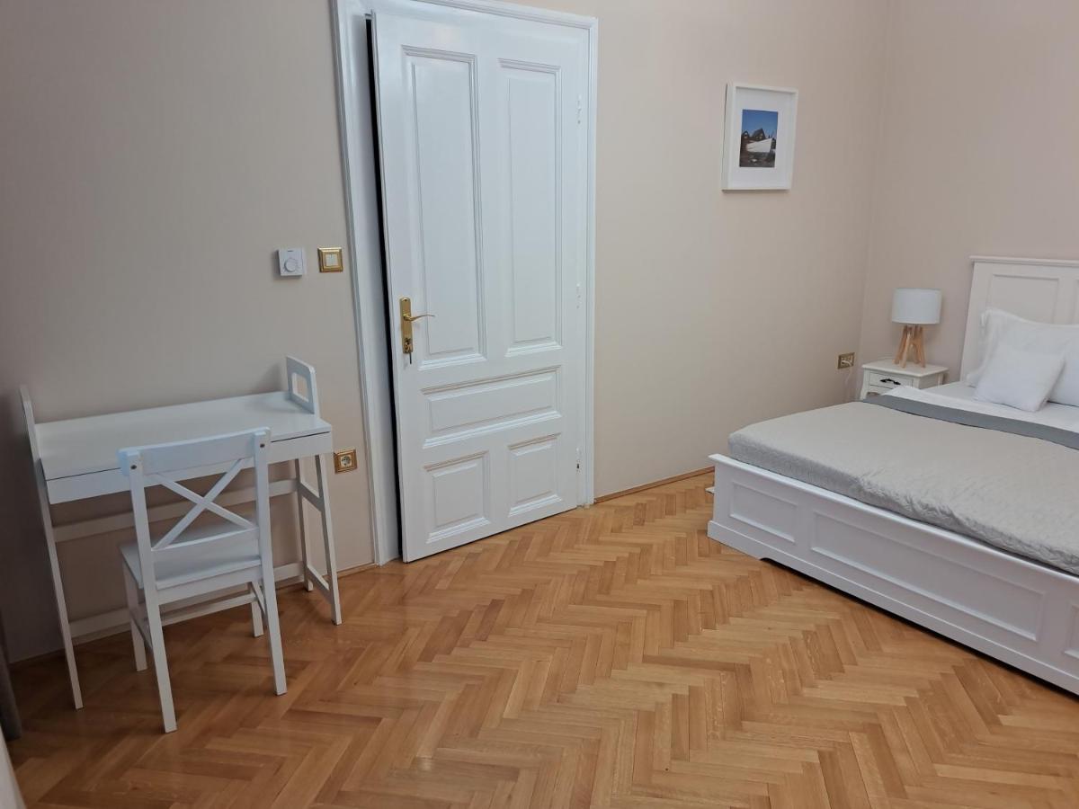 Soltész Grand Residence - Housity