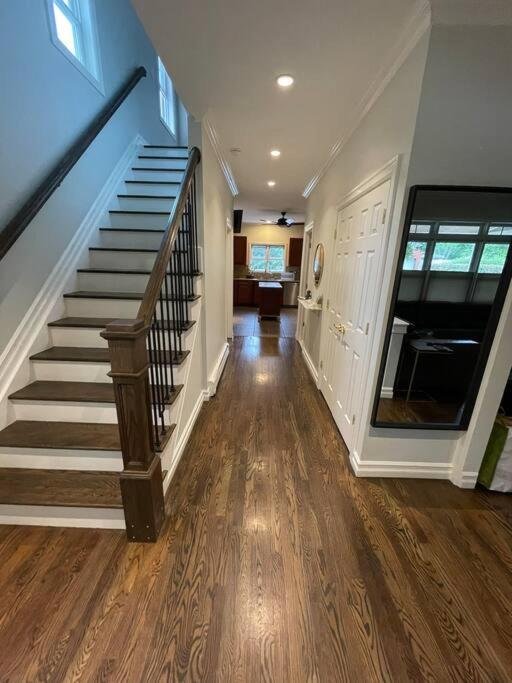 TheGoshenGetaway-HeatedPool-HotTub-FirePit-PetFriendly-Legoland - Housity