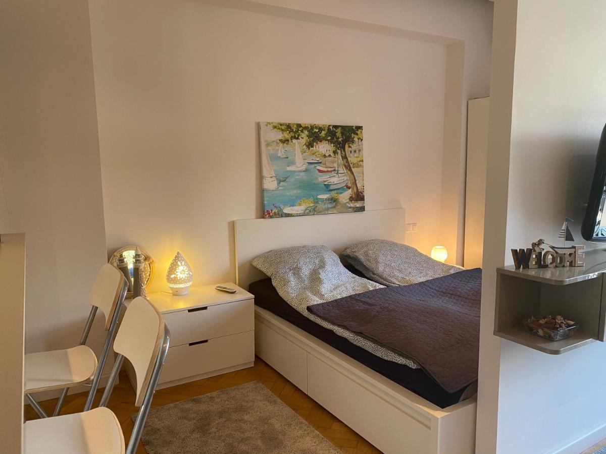 Blue Port Apartment in Újlipótváros With Free Parking - Housity