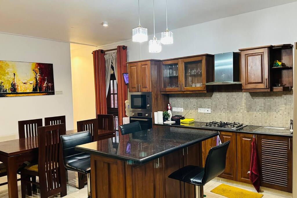 TG - Cozy Stay in Colombo - Housity