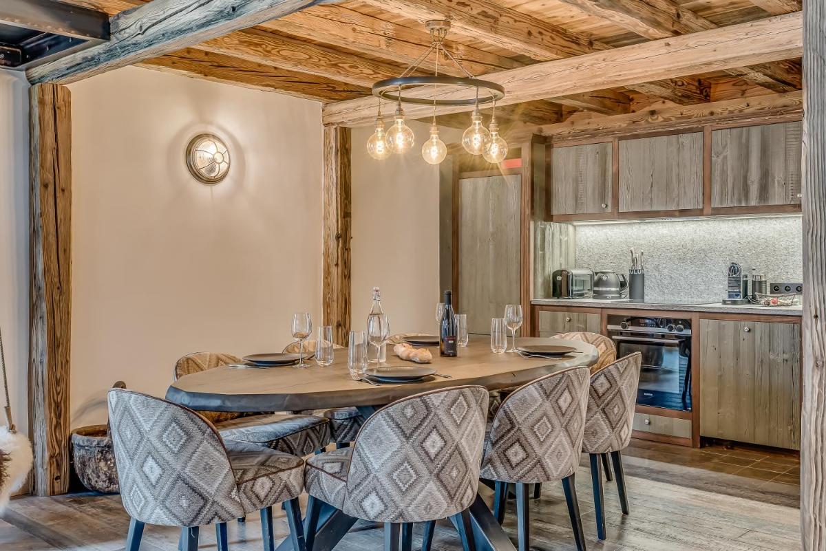 Cuisine ou kitchenette dans l'établissement Hotel & Spa Le Val d'Isère