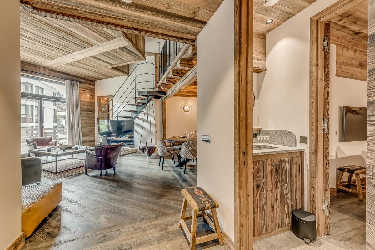 Coin salon dans l'établissement Hotel & Spa Le Val d'Isère