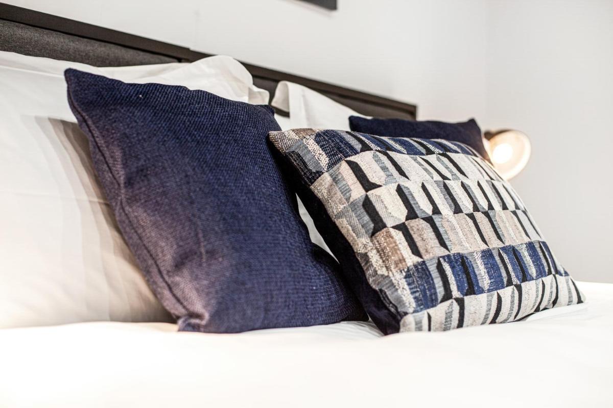 Modern Luxury Studios London - Housity